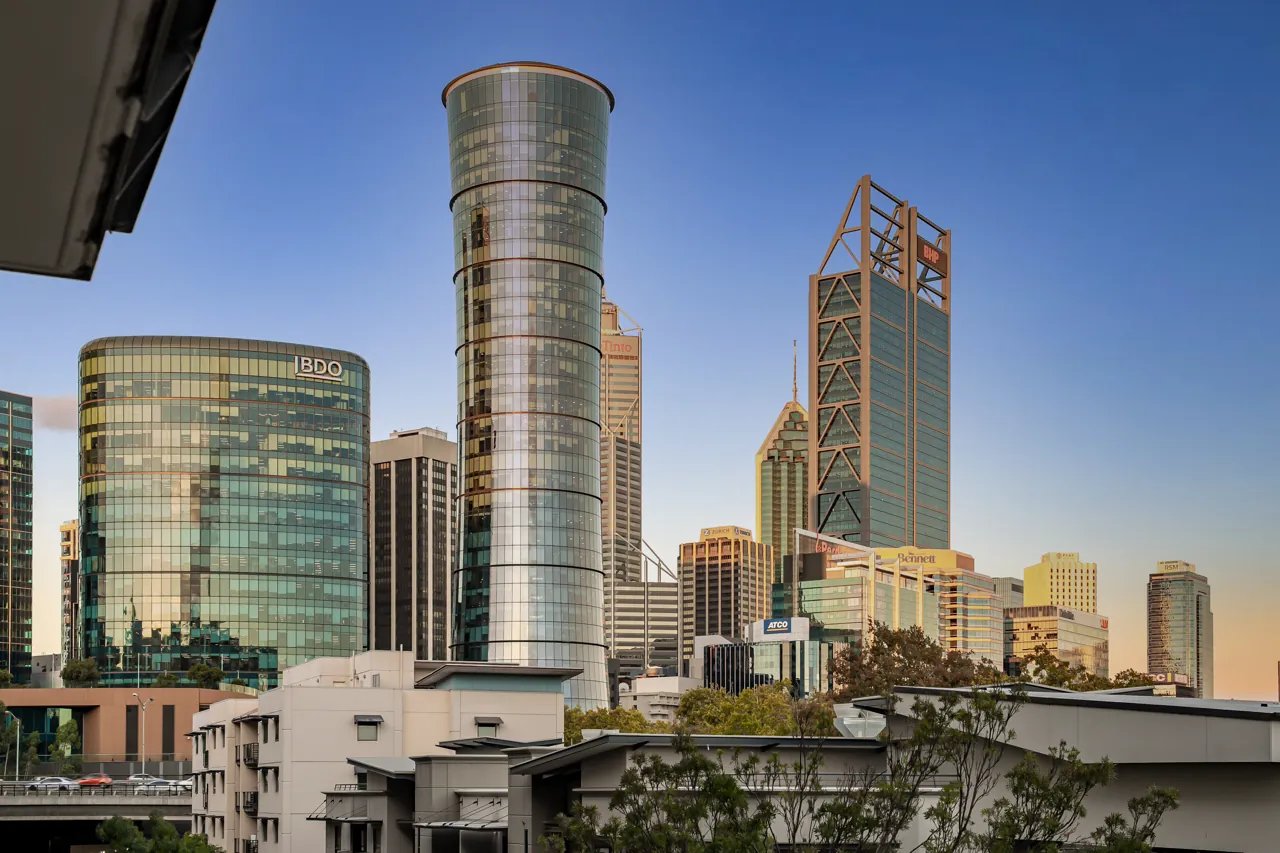 30 / 122 Mounts Bay Road, PERTH