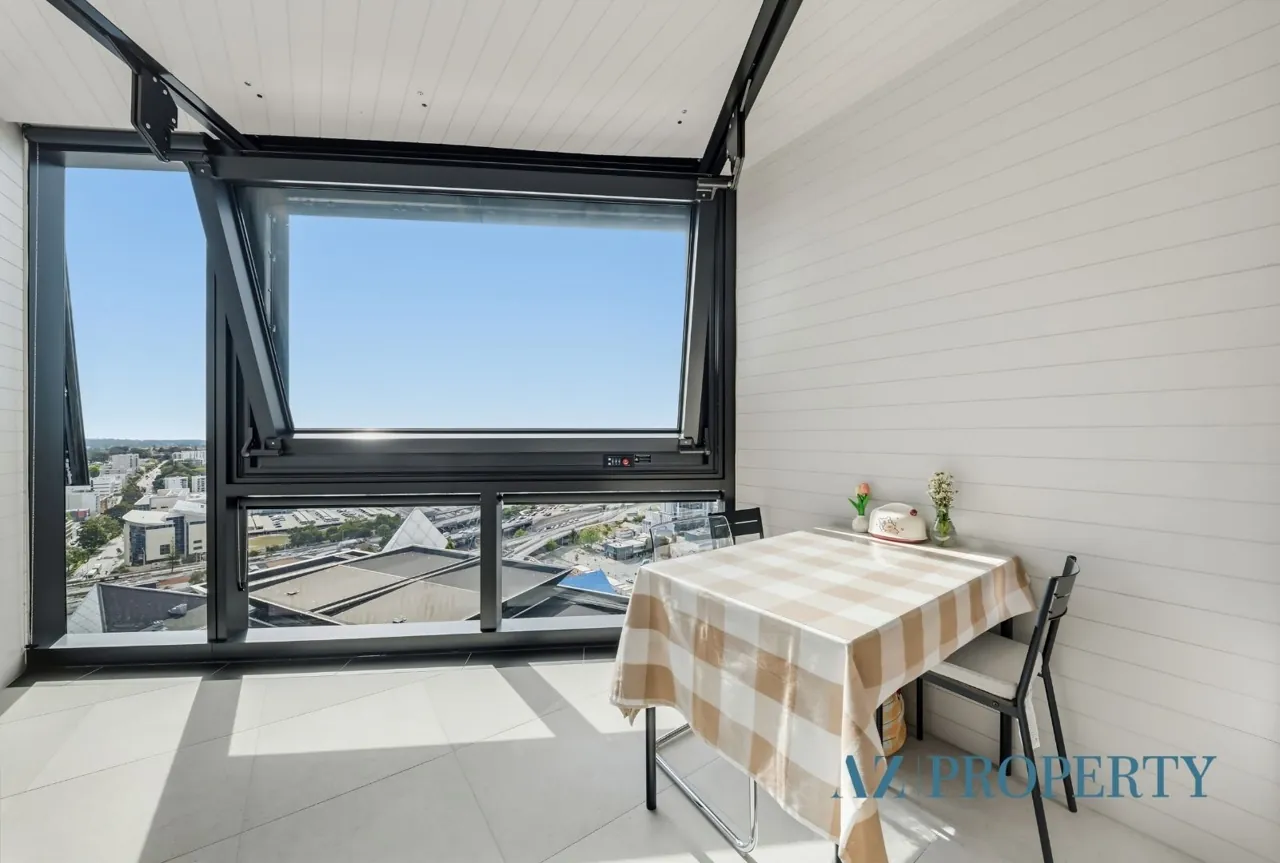 2403 / 80 Milligan Street, PERTH