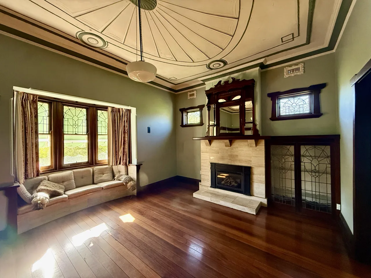70 Robert Street, COMO