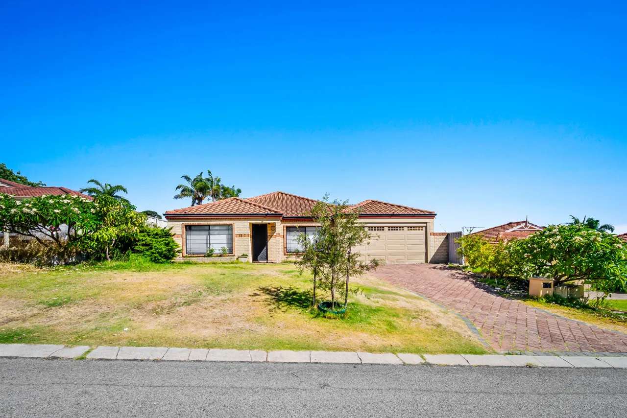 18 Thornbill Loop, BEELIAR