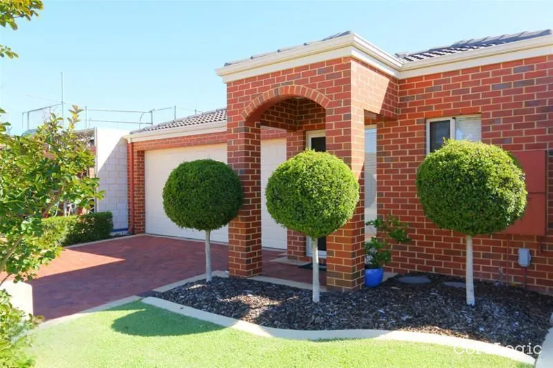 4 Hourn Way, CANNING VALE