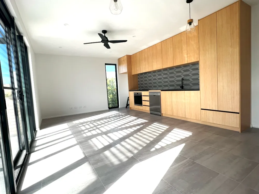 21 Semaphore Way, NORTH COOGEE