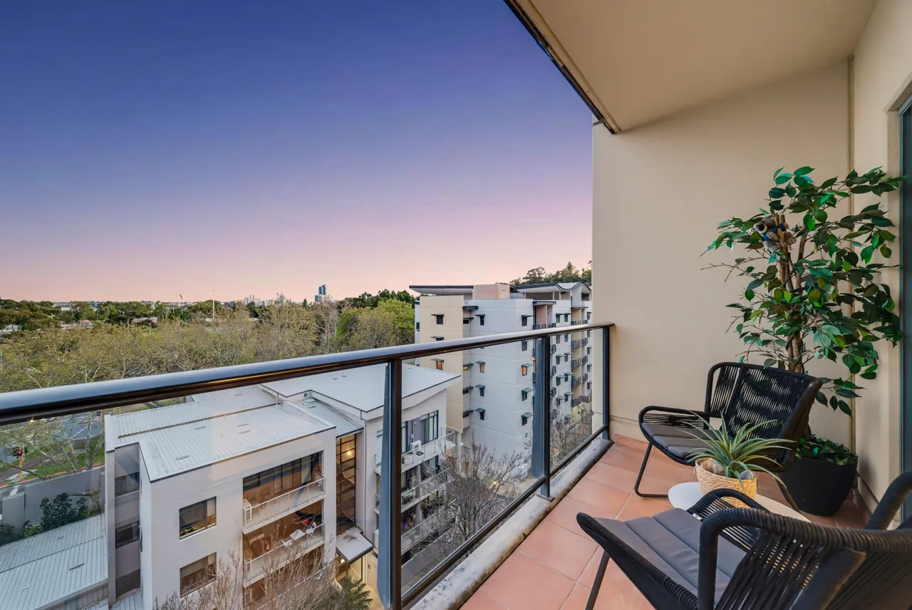 37 / 122 Mounts Bay Road, PERTH