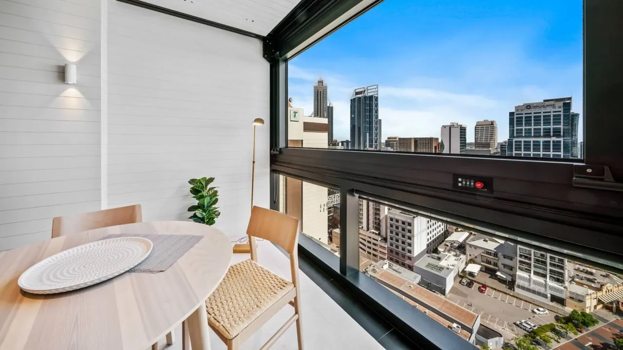 2213 / 80 Milligan Street, PERTH