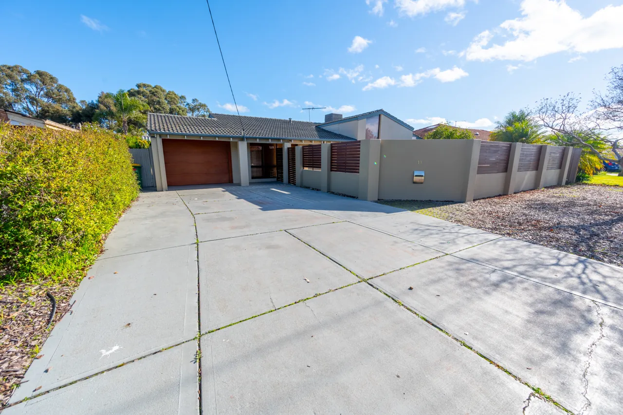 11 Tarrant Way, BATEMAN