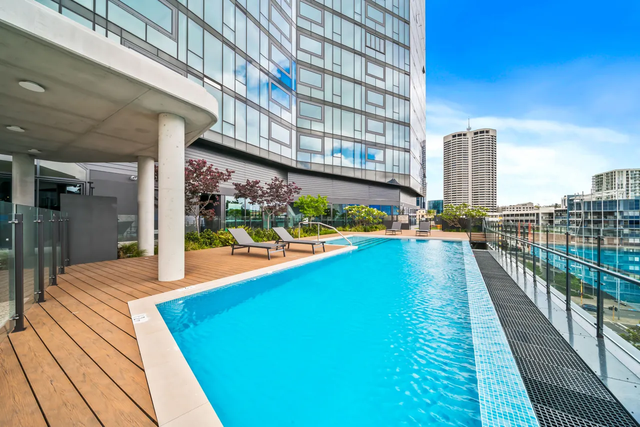 1002 / 80 Milligan Street, PERTH
