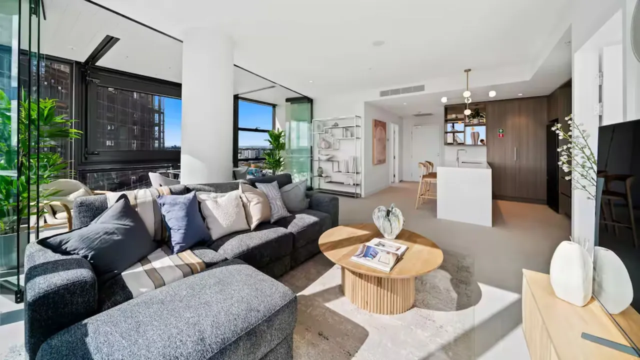 1006 / 80 Milligan Street, PERTH
