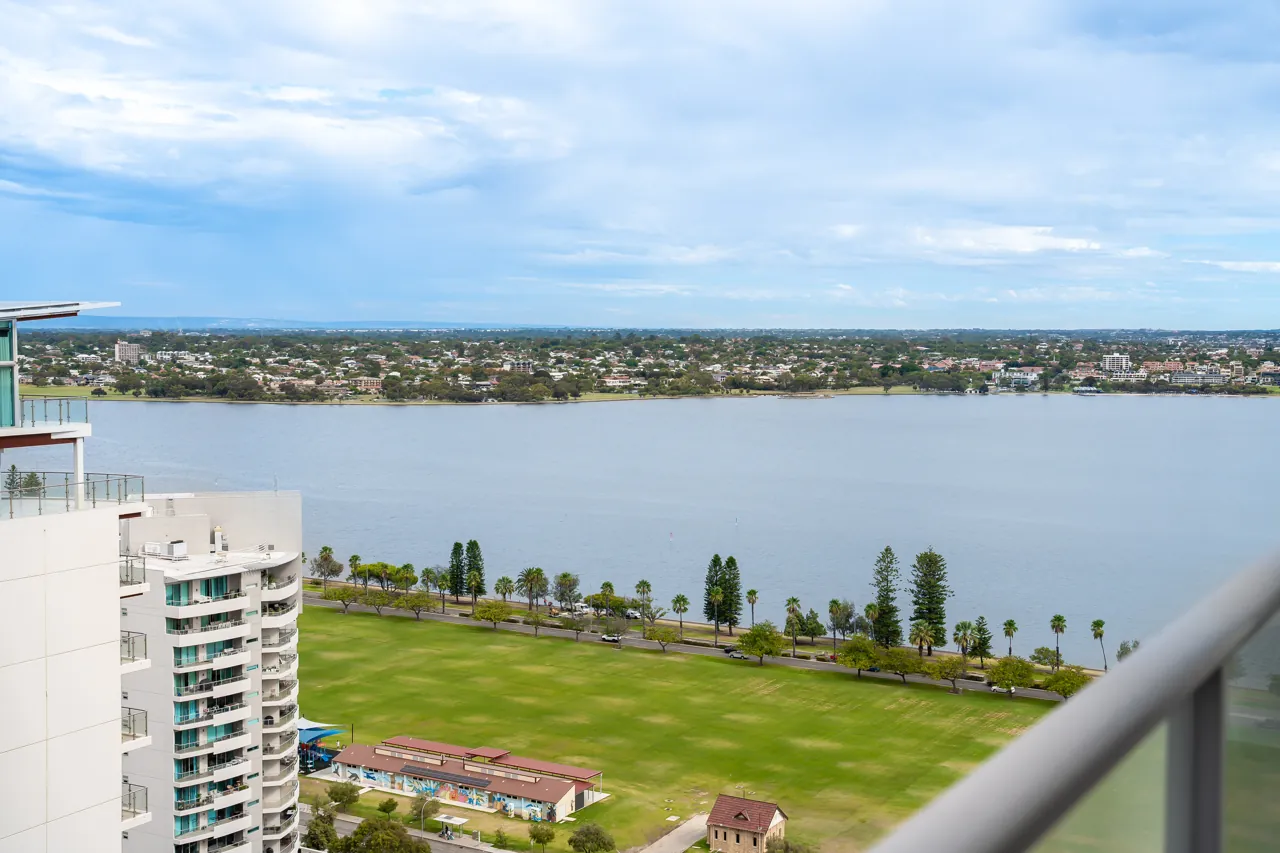 2001 / 237 Adelaide Terrace, PERTH