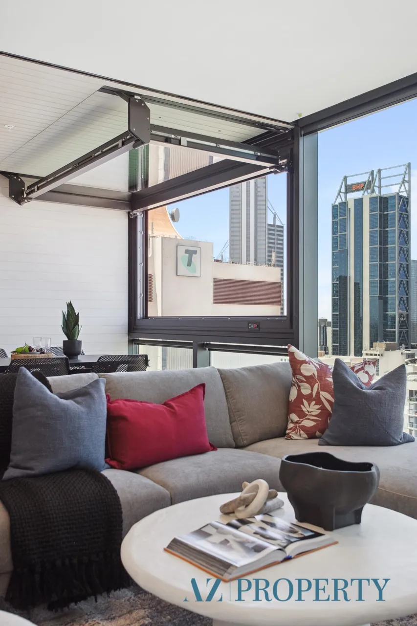 2401 / 80 Milligan Street, PERTH