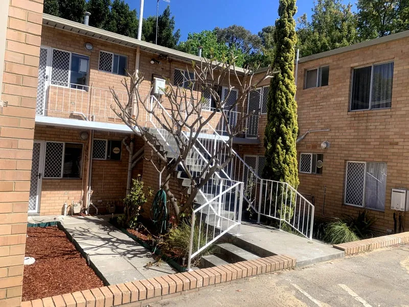 8 / 18 Cunningham Terrace, DAGLISH