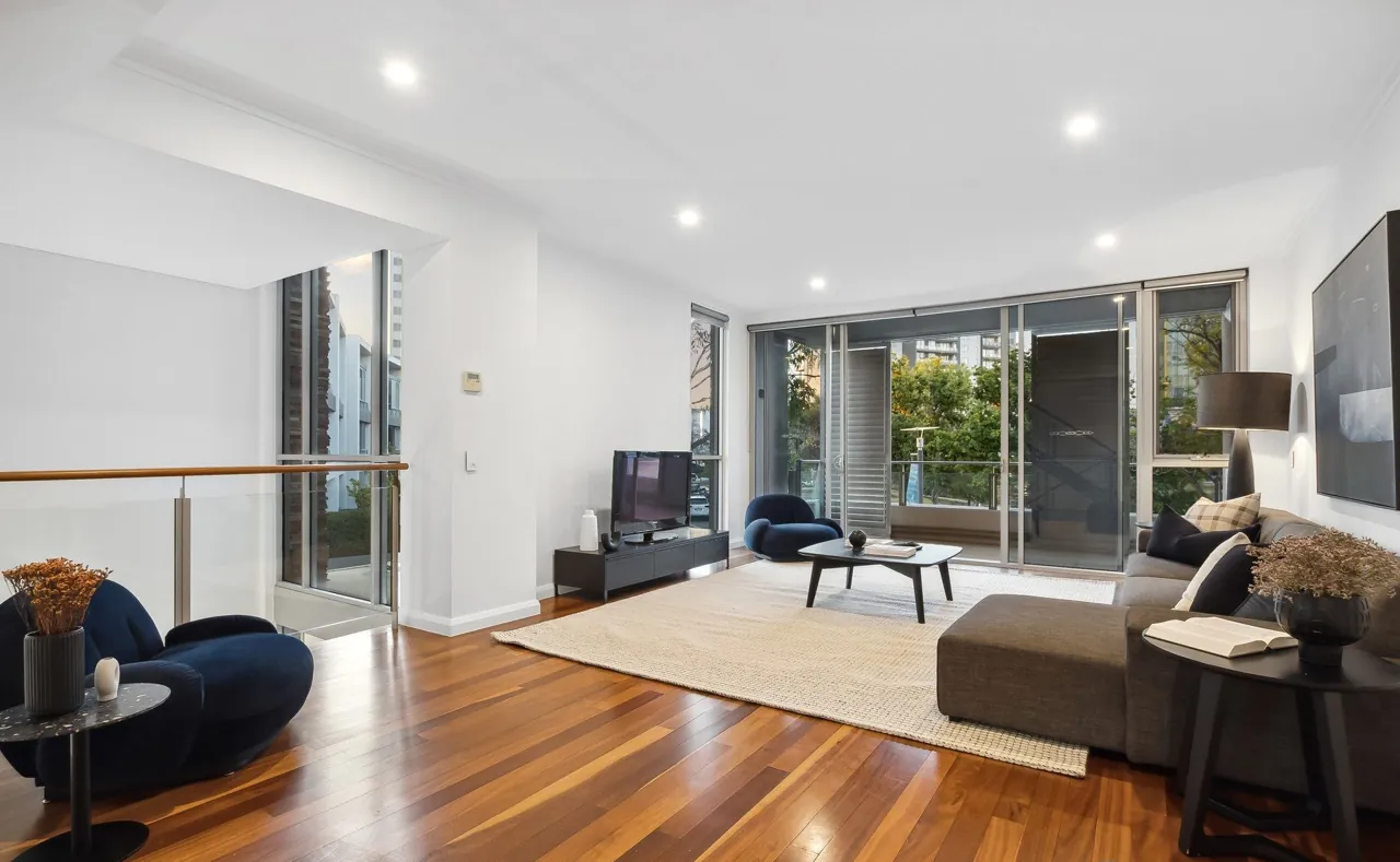 11 The Circus, BURSWOOD